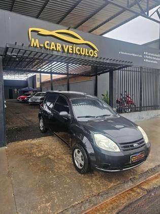 FORD KA 1.0 MPI 8V FLEX 2P MANUAL FORD KA 1.0 MPI 8V FLEX 2P MANUAL